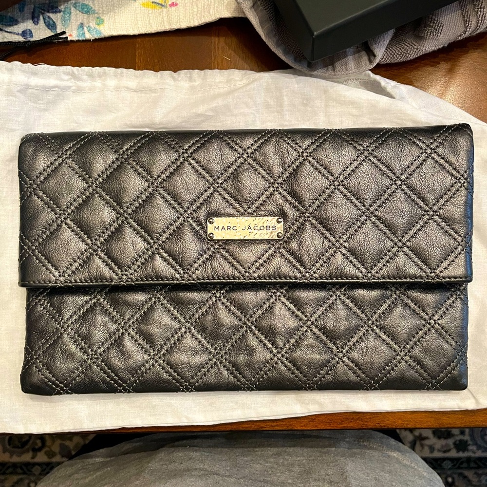 Marc Jacobs hand clutch